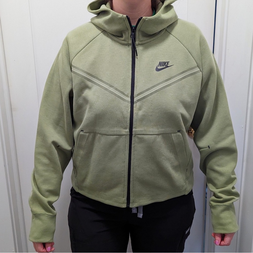 Nike zip up hoodie